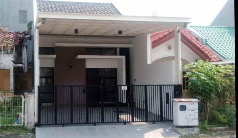 dijual rumah villa valensia