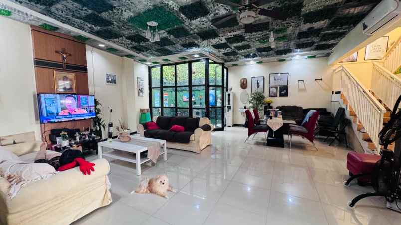 dijual rumah wali istana 3 jatibening