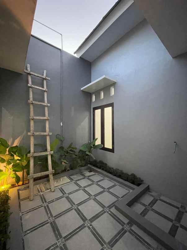 dijual rumah wedomartani ngemplak