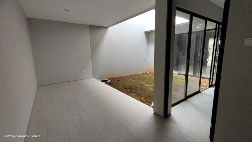 dijual rumah zliving type lifestyle