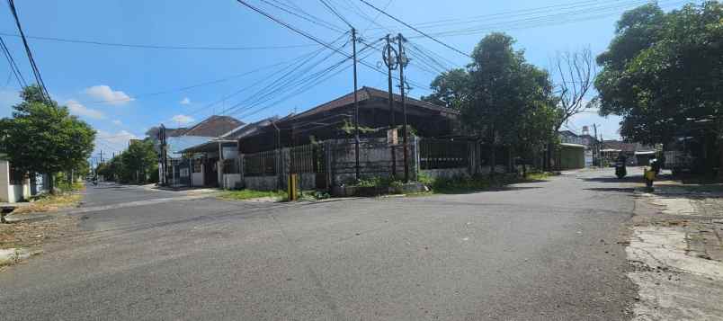 dijual tanah bunga bunga