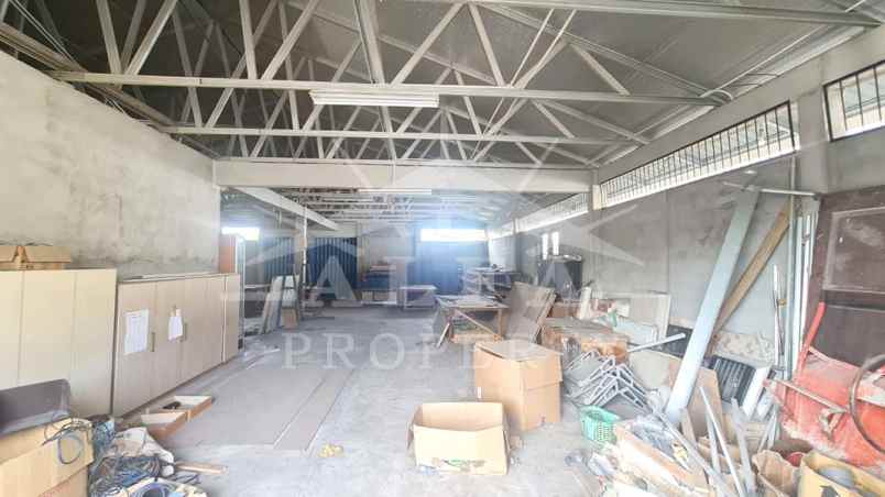 dijual tanah jalan martadinata
