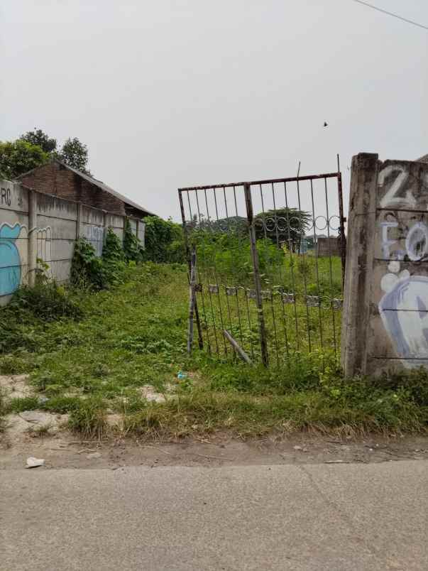 dijual tanah kosong jl raya kampung melayu tangerang