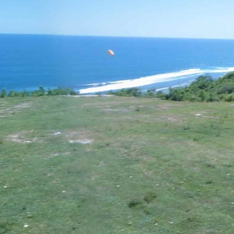 dijual tanah pantai melasti karmakandara