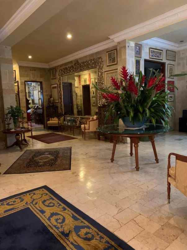 dijual villa jl gandamanah tugu selatan