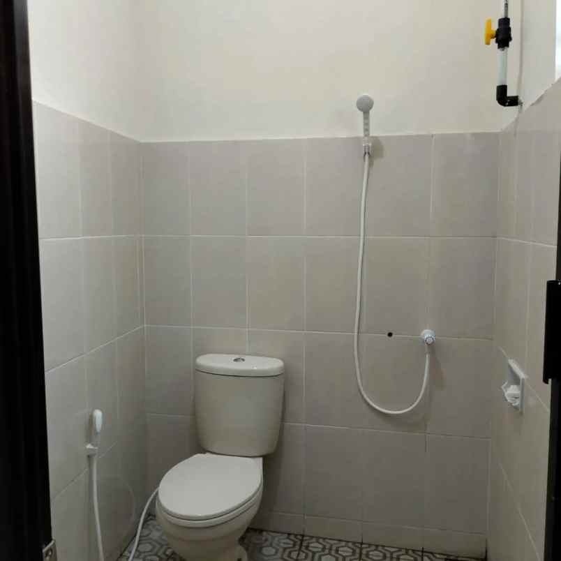 dijual villa jl wonosari km 7