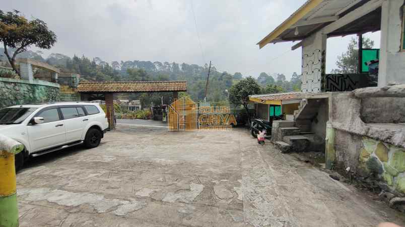 dijual villa kelurahan cibereum