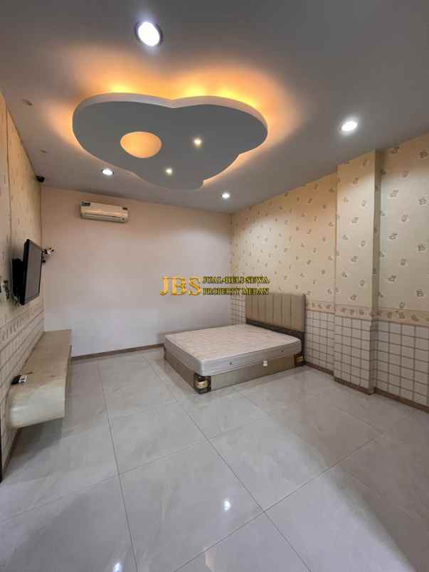 dijual villa komplek makmur garden