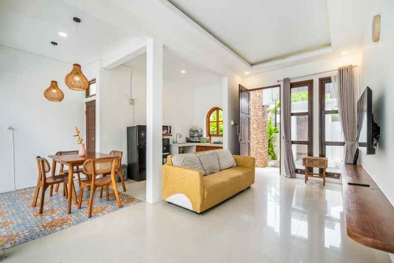 dijual villa lokasi jimbaran denpasar selatan