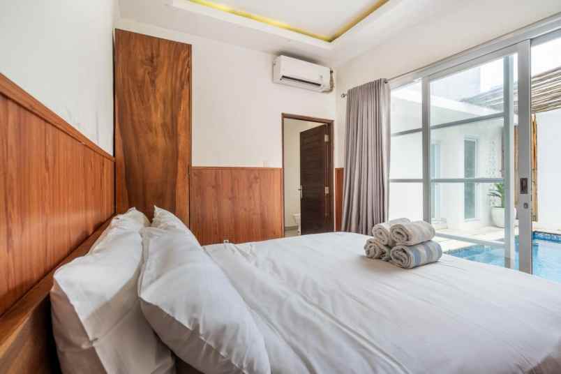 dijual villa lokasi jimbaran denpasar selatan