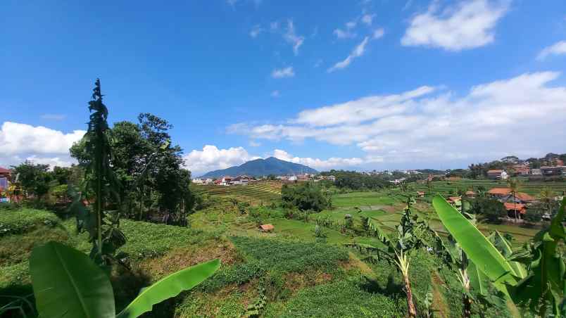 dijual villa tanjungsari