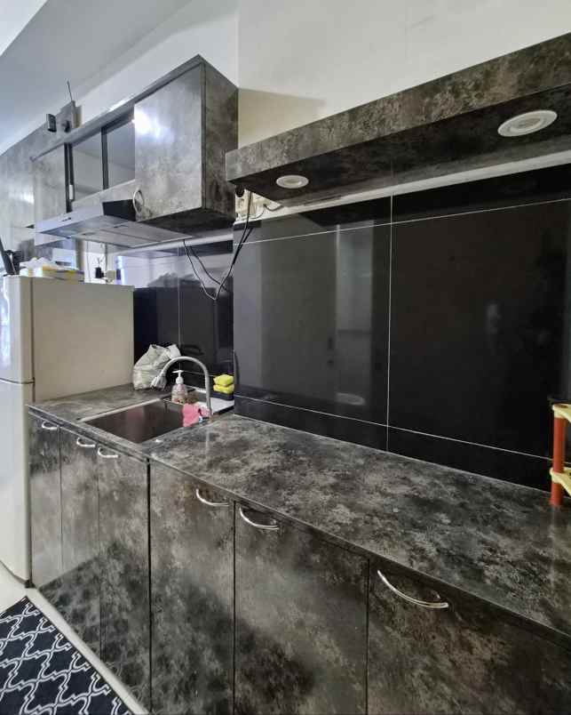 disewakan apartemen pakuwon city