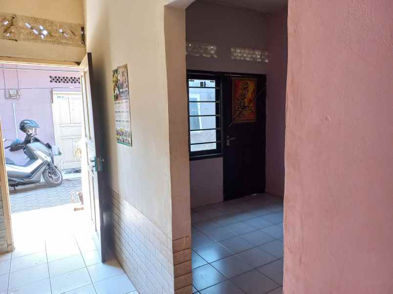 disewakan kost jl kukun graha ciantra