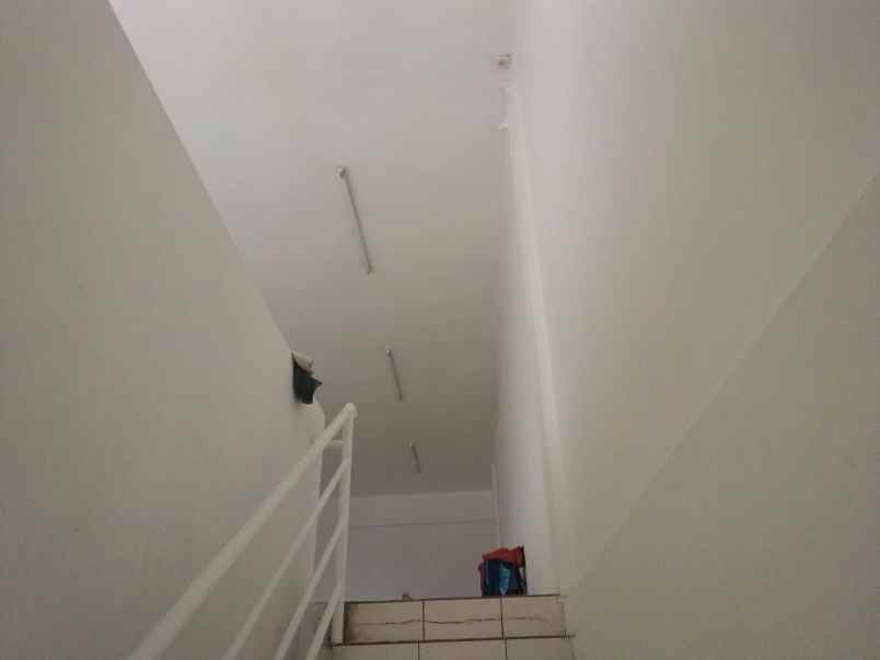 disewakan ruko 3 lantai dicikupa tangerang