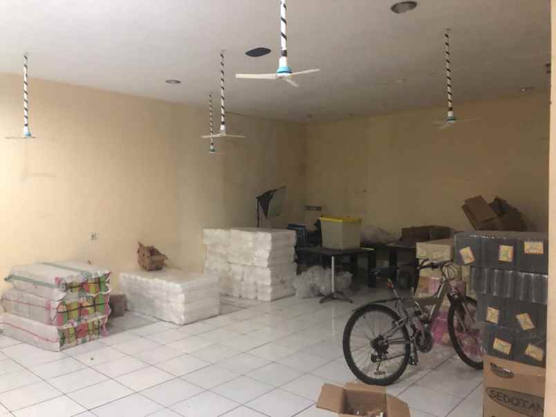 disewakan ruko di pusat kota banjarnegara