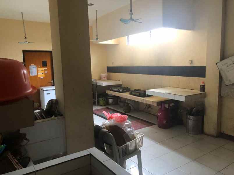 disewakan ruko di pusat kota banjarnegara