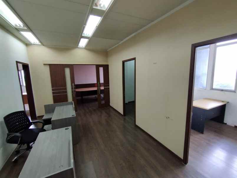 disewakan ruko gudang kantor gondangdia lama cikini