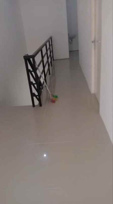 disewakan ruko gudang kantor jl klakah rejo kandangan