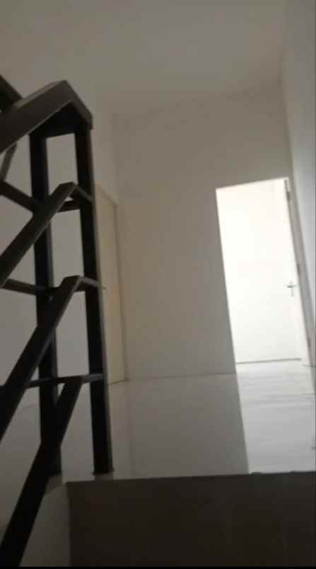 disewakan ruko gudang kantor jl klakah rejo kandangan