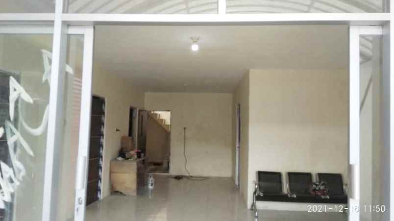 disewakan ruko gudang kantor jl sadarmanah no 94 kel