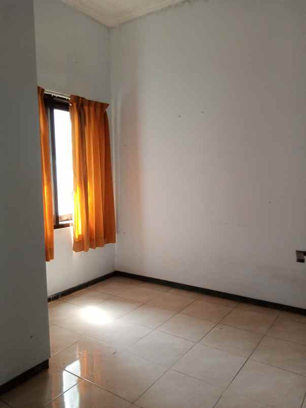 disewakan rumah arum dalu