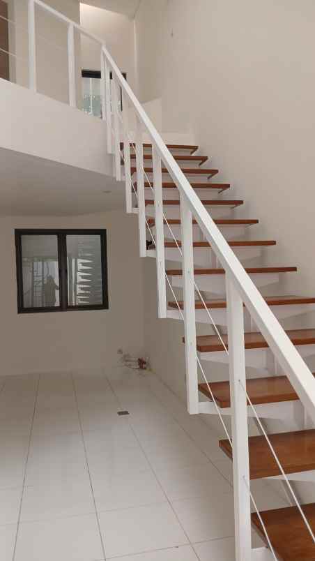 disewakan rumah bintaro pesanggrahan