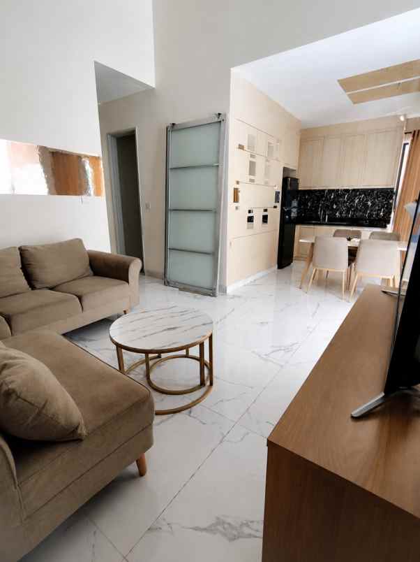 disewakan rumah cluster matana asya jgc