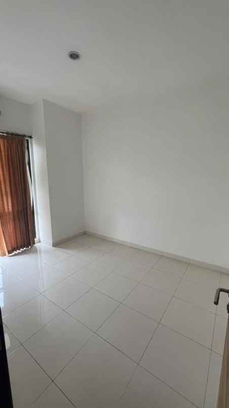 disewakan rumah di area favorit discovery bintaro