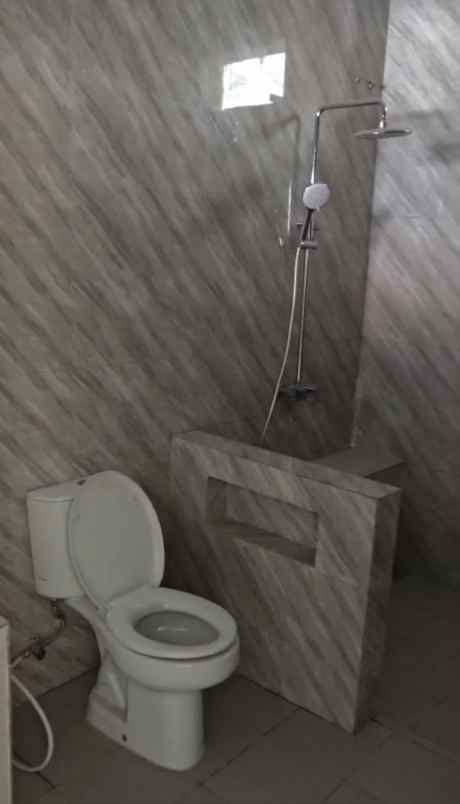 disewakan rumah di ngagel jaya tengah