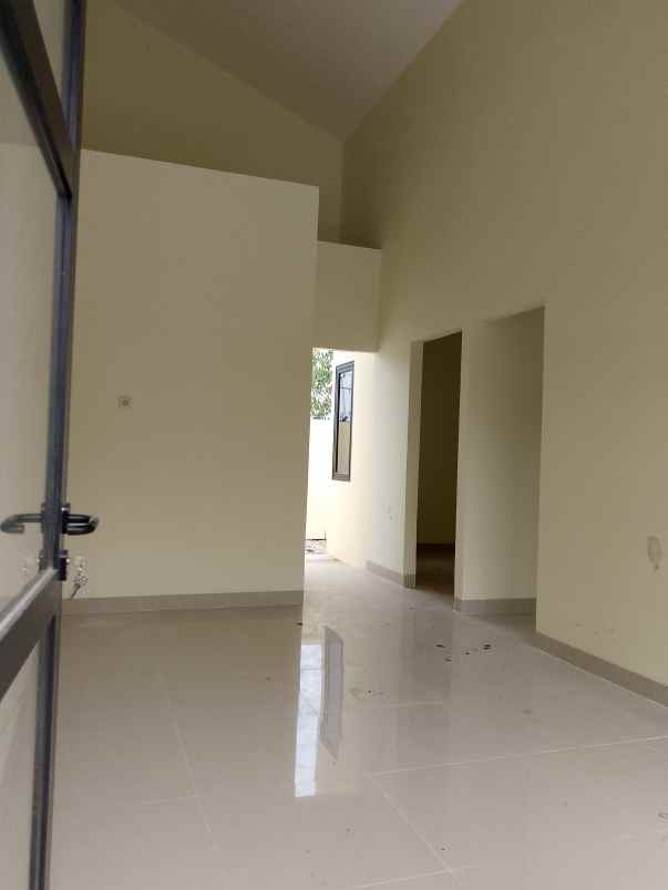 disewakan rumah jl pilar sukatani no 2