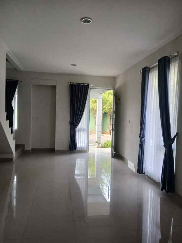 disewakan rumah sedayu city kelapa gading