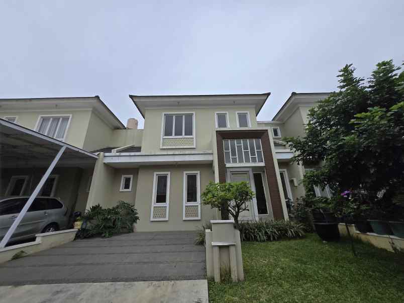disewakan rumah suvarna sutera cluster chiara