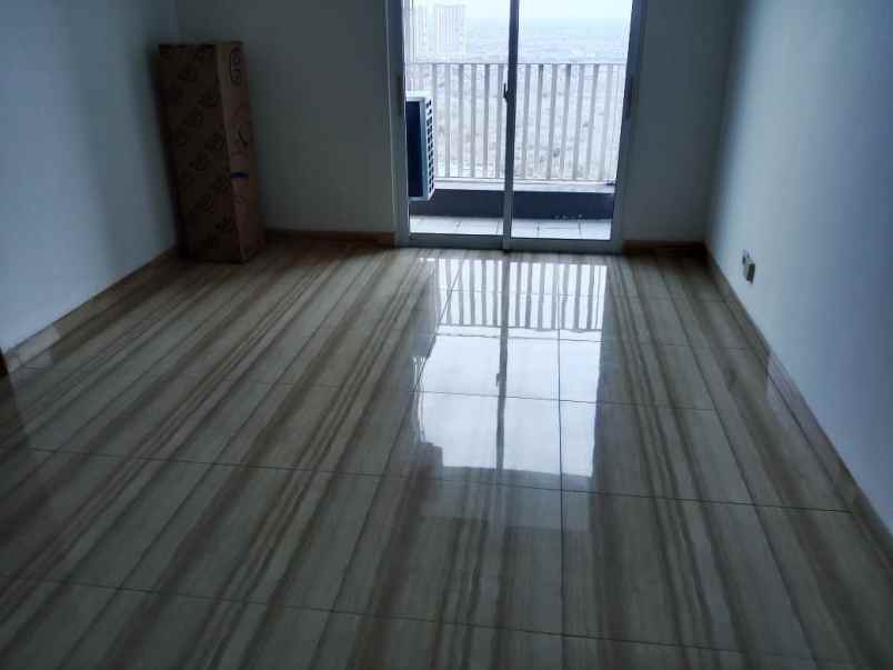 disewakan unit furnish apartemen grand sungkono lagoon