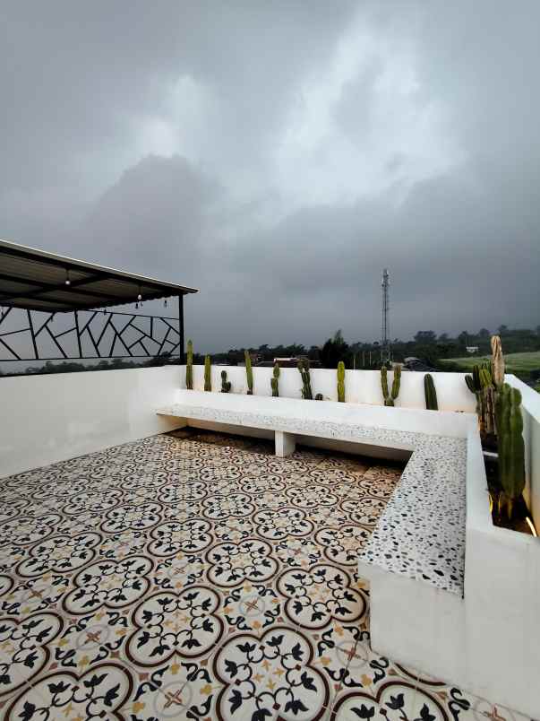 disewakan villa oro oro ombo