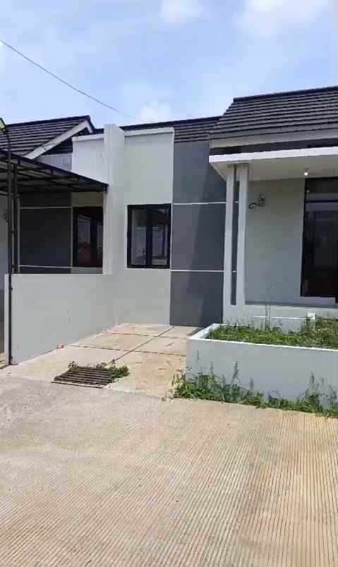 dp 1 juta rumah cantik dekat kota