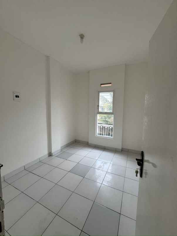 for sale ruko itc kosambi baranang siang