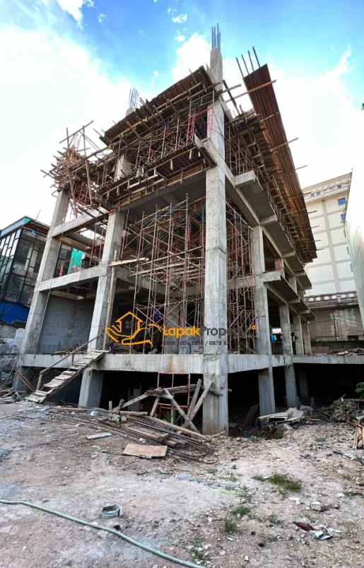 gedung on progres at mampang jakarta selatan