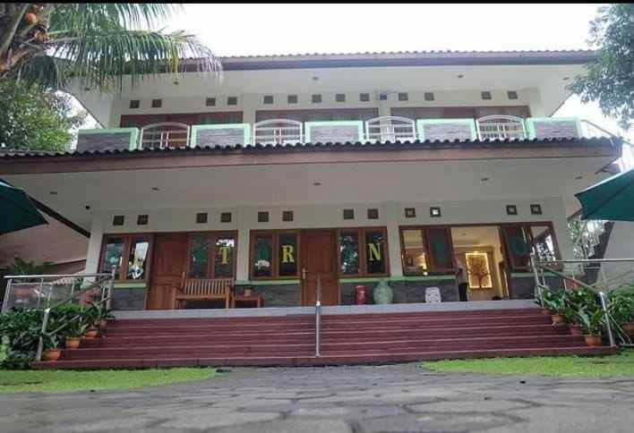 hotel cottage asri di setiabudhi bandung