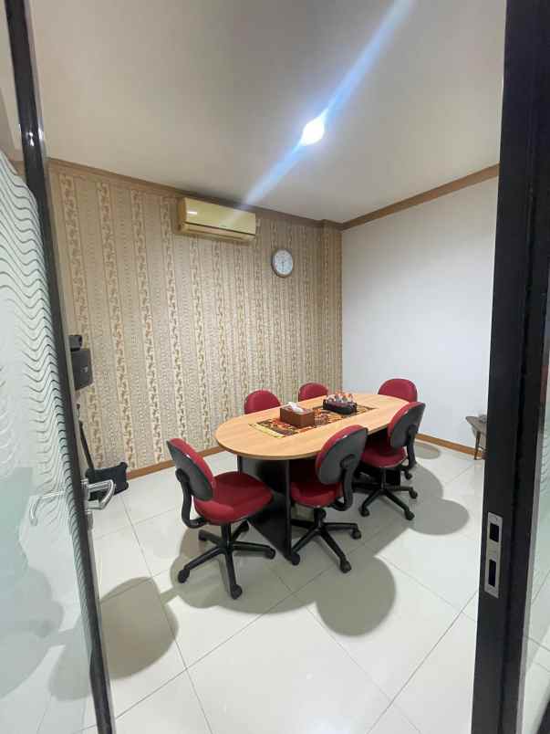 jual ruko 4 lantai terjangkau