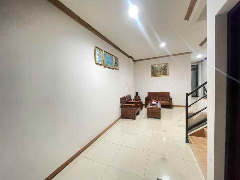 jual ruko 4 lantai terjangkau