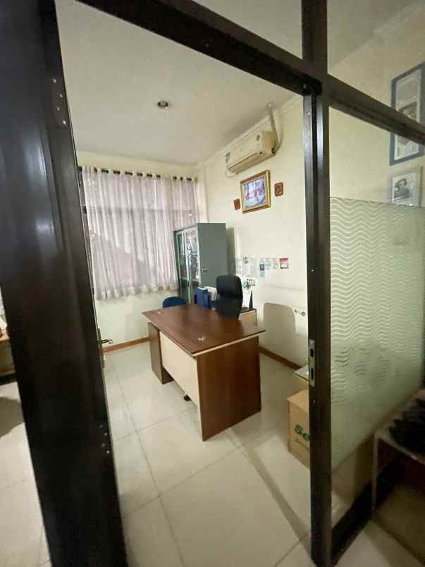 jual ruko 4 lantai terjangkau