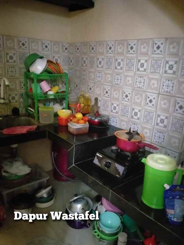 jual rumah 2 5 lantai siap huni