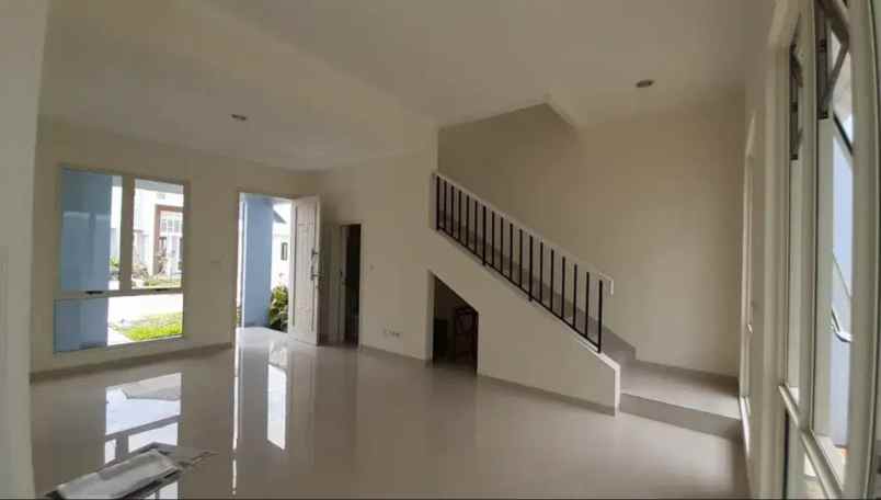 jual rumah cluster chiara suvarna sutera tangerang