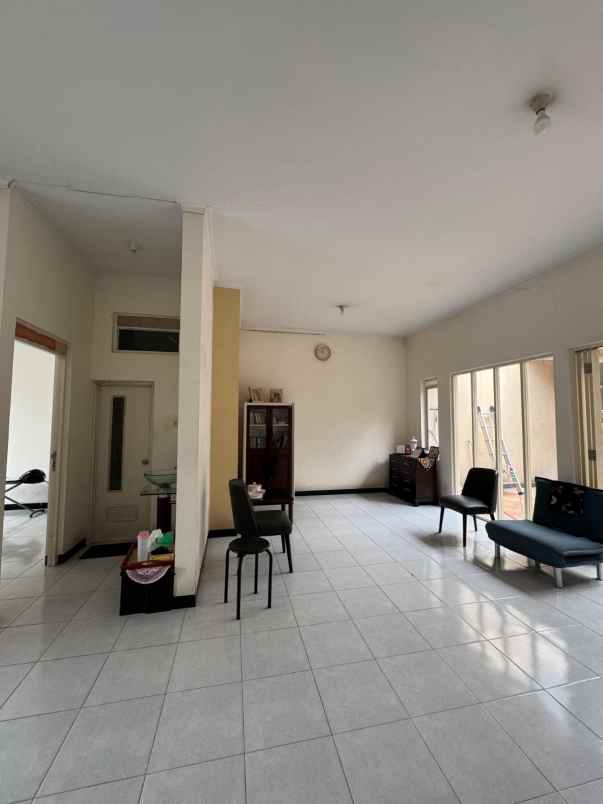 jual rumah taman holis indah 2