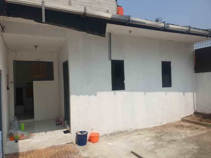 jual tempat usaha bagus di raya mohammad toha bogor