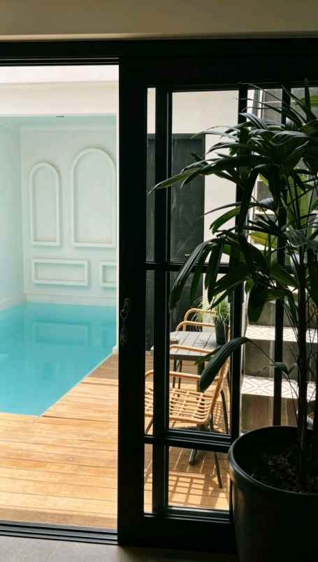 jual villa kolam renang di kawasan jl damai yogyakarta