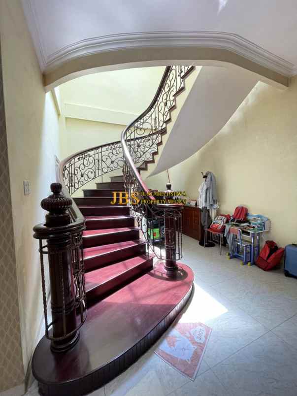 jual villa siap huni lux di komplek cemara hijau medan