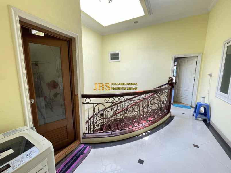 jual villa siap huni lux di komplek cemara hijau medan