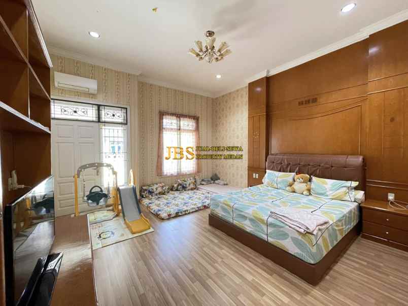 jual villa siap huni lux di komplek cemara hijau medan