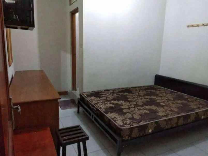 kost babakan sari